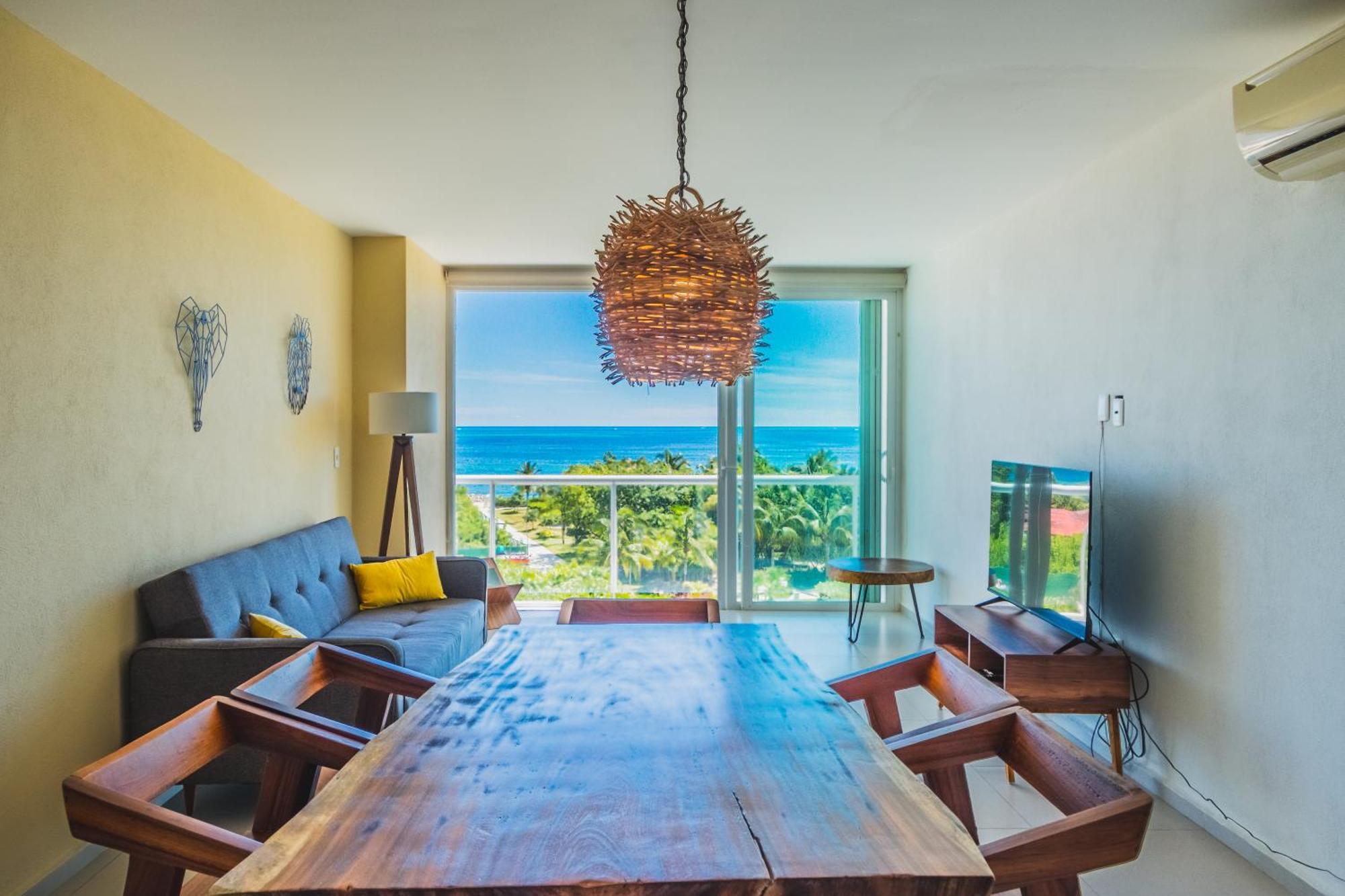 New Beachfront Luxury Apartments Канкун Экстерьер фото