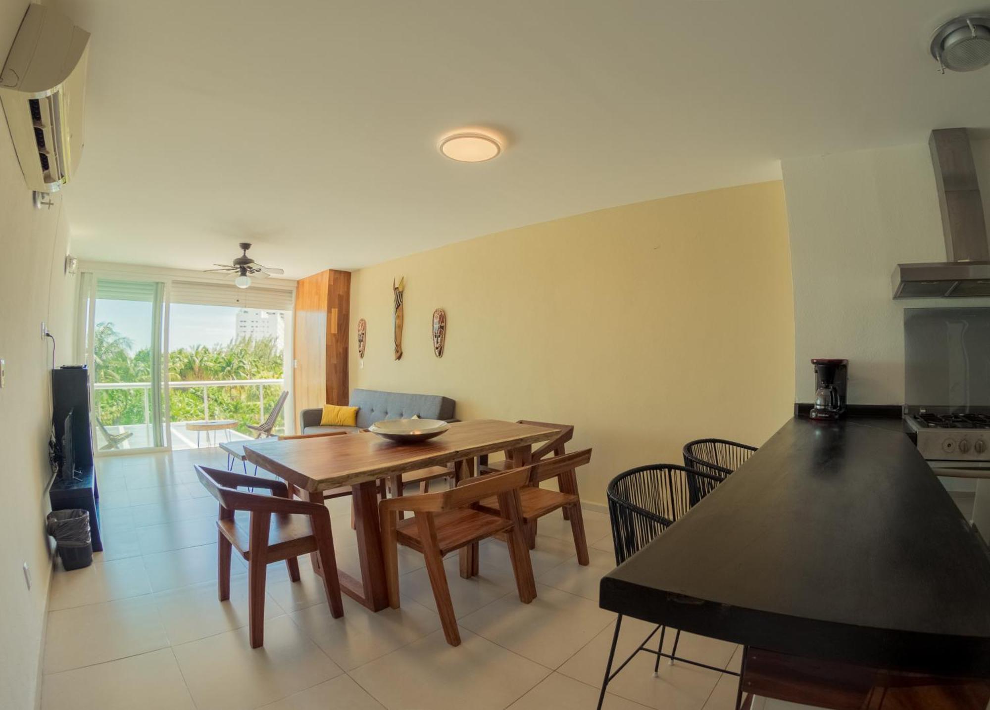 New Beachfront Luxury Apartments Канкун Экстерьер фото
