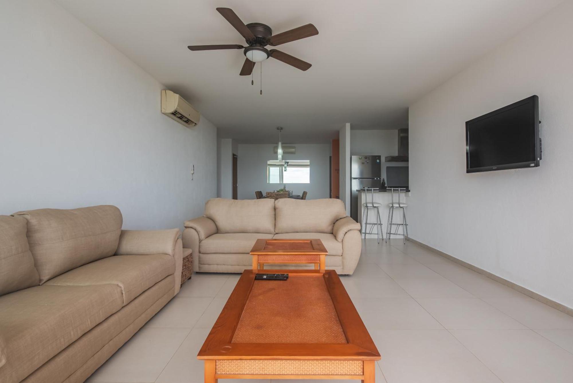 New Beachfront Luxury Apartments Канкун Экстерьер фото
