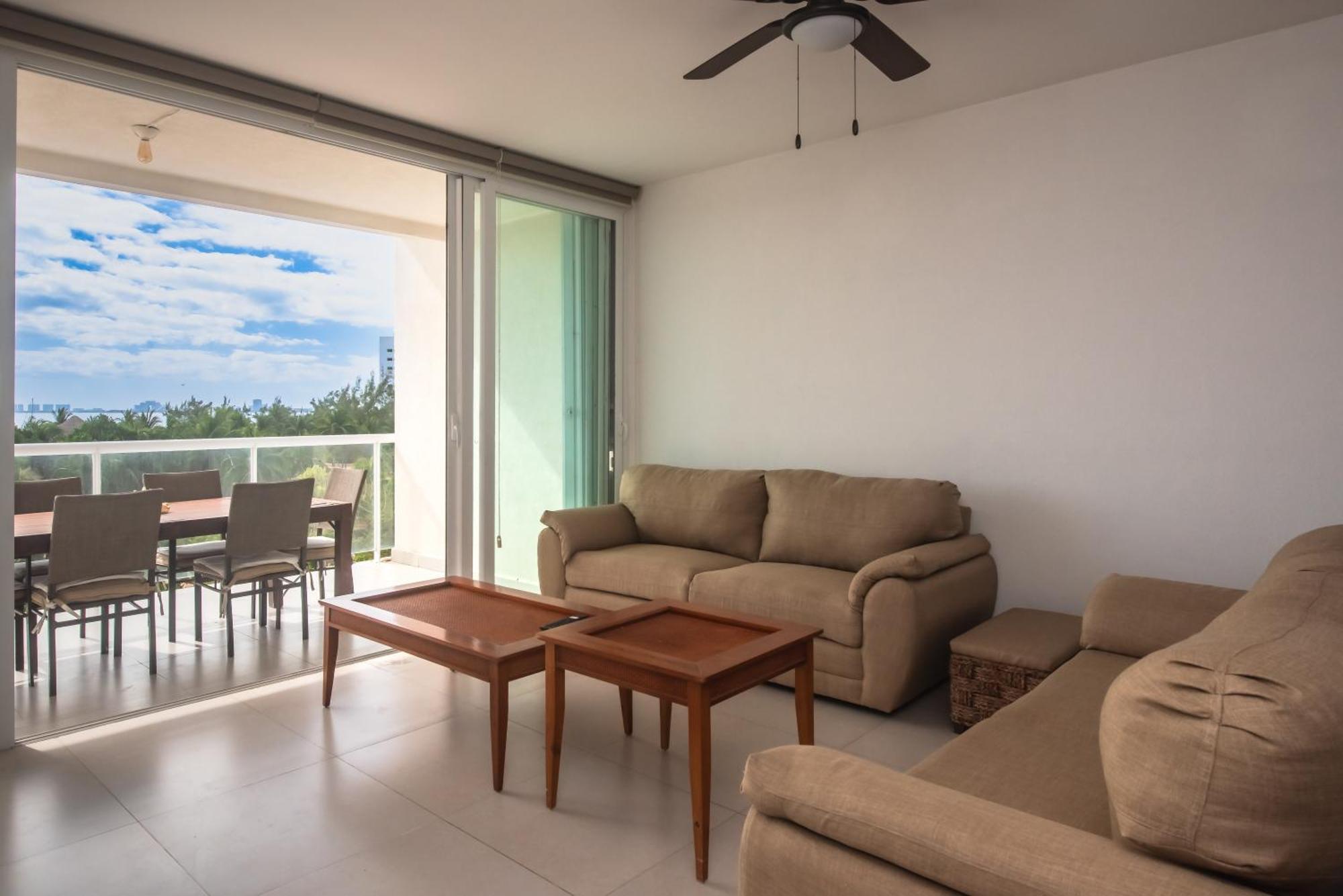 New Beachfront Luxury Apartments Канкун Экстерьер фото